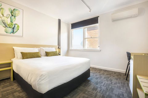 Nightcap At Hume Hotel - Stayed 11