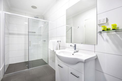 Nightcap At Hume Hotel - Stayed 15