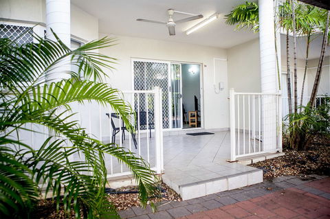 Nightcliff Foreshore Getaway - McKay Gardens - Stayed 5