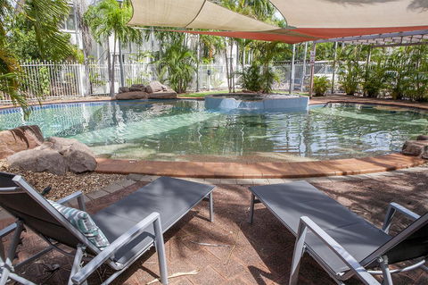 Nightcliff Foreshore Getaway - McKay Gardens - Stayed 3