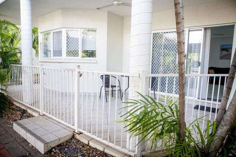 Nightcliff Foreshore Getaway - McKay Gardens - Stayed 4