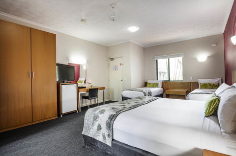 Mercure Darwin Airport Resort - Stayed 22