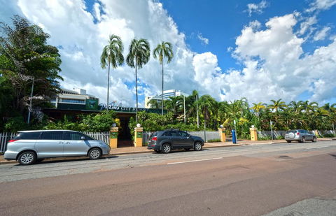 Palms City Resort - Stayed 25