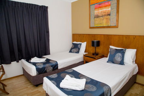 Cullen Bay Resorts - Stayed 8