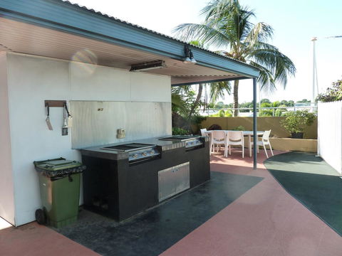 Cullen Bay Resorts - Stayed 19