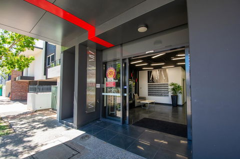 Magnum Serviced Apartments - Stayed 25