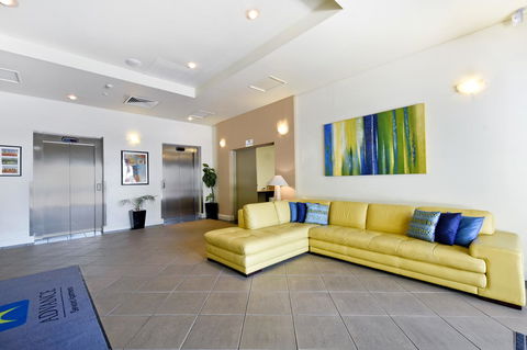 Metro Advance Apartments & Hotel - Stayed 19