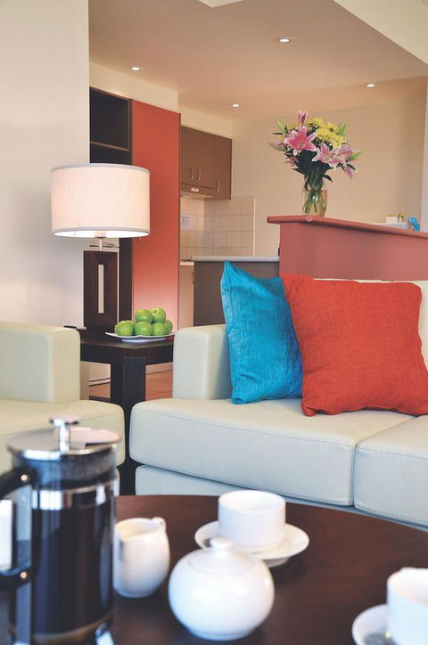 Metro Advance Apartments & Hotel - Stayed 3