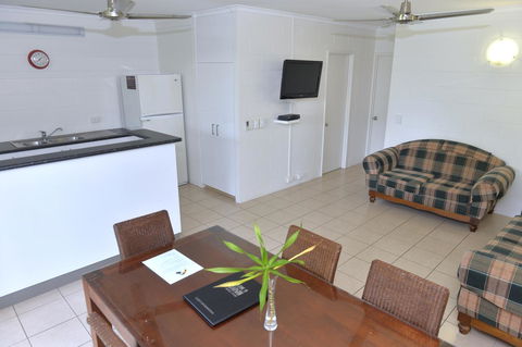 City Gardens Apartments - Stayed 16