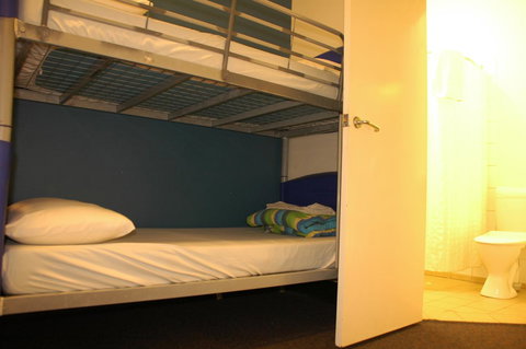 Melaleuca On Mitchell - Darwin YHA - Stayed 38