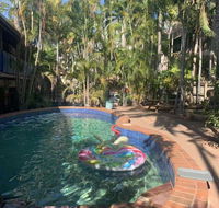 Frogs-Hollow Backpackers