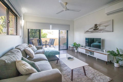ZEN QUEST - The NOMADS PAD Near Nightcliff Markets & Sunset Foreshore - Stayed 2