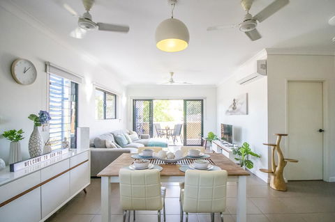 ZEN QUEST - The NOMADS PAD Near Nightcliff Markets & Sunset Foreshore - Stayed 0