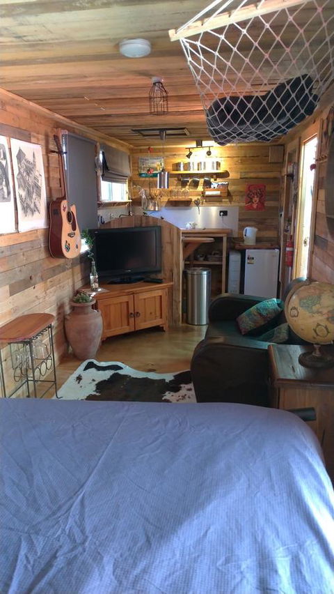 Alice\'s Secret Travellers Inn - Stayed 1