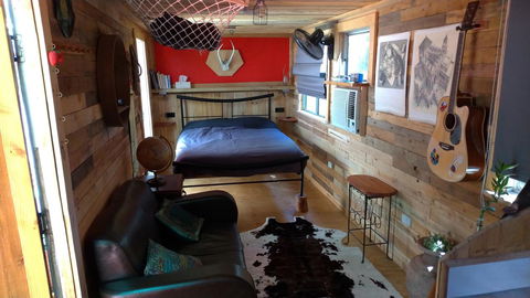 Alice\'s Secret Travellers Inn - Stayed 11