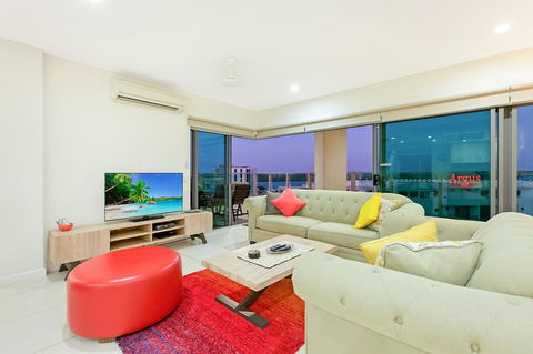 BeachLife Apartments - Stayed 24