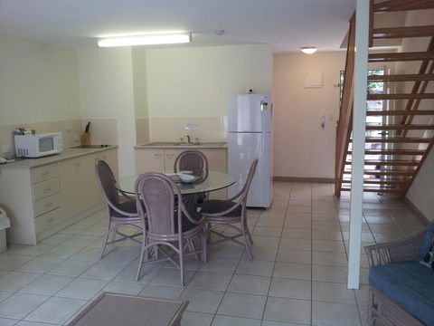Nelson Bay Breeze - Stayed 35