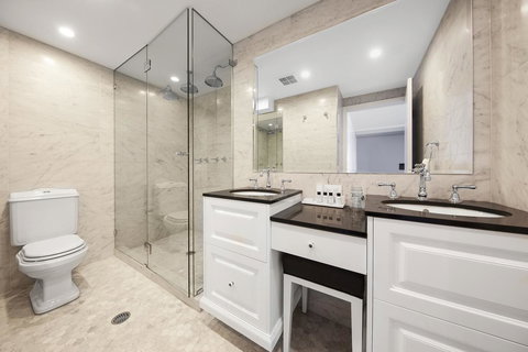 Canberra Rex Hotel - Stayed 29