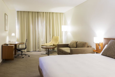 Novotel Canberra - Stayed 33
