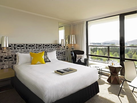 QT Canberra - Stayed 0