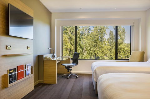 Crowne Plaza Canberra, An IHG Hotel - Stayed 22