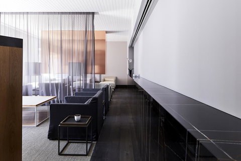 Burbury Hotel - Stayed 12