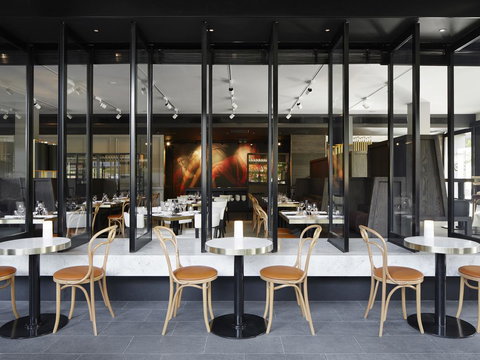 Burbury Hotel - Stayed 18