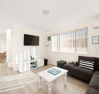 Bombora  Fingal Bay - Stayed