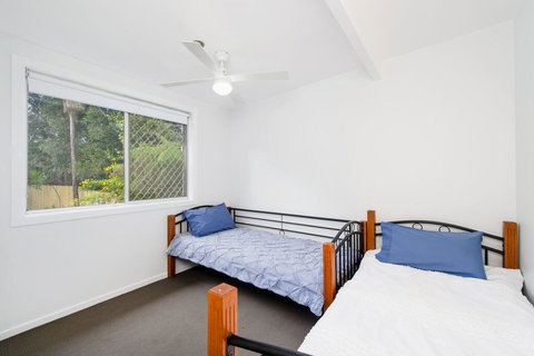 BONNY BEACH HOUSE - Holiday Accomodation With Pool - Stayed 3
