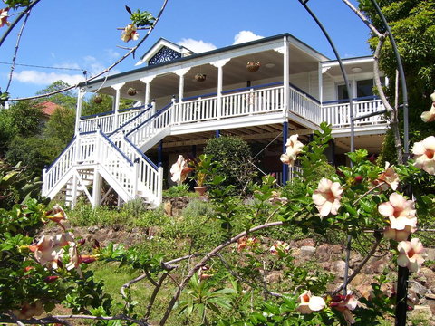 Boonah Hilltop Cottage - Stays Accommodation 0