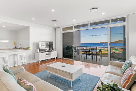 Boulder Bay Rd 2/2 - Fingal Bay - Stayed 0