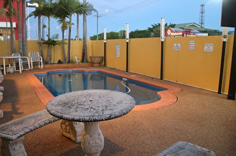 Bourbong St Motel - Stayed 2