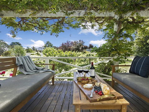 Bourne Cottage - Perfect For All Seasons - Stayed 0