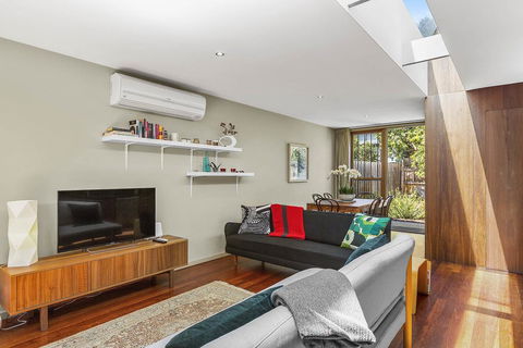 BOUTIQUE STAYS - Curran Terrace - Stayed 1