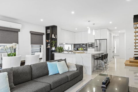 BOUTIQUE STAYS - Edinburgh Place - Stayed 3
