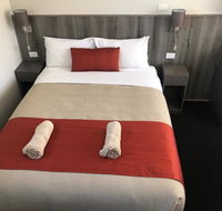 Bradman Motor Inn - Stayed