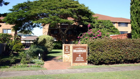 Braemar 7 - On The Lake! - Stayed 3