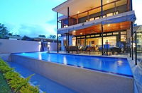 Book Bramston Beach Accommodation Vacations Stayed Stayed