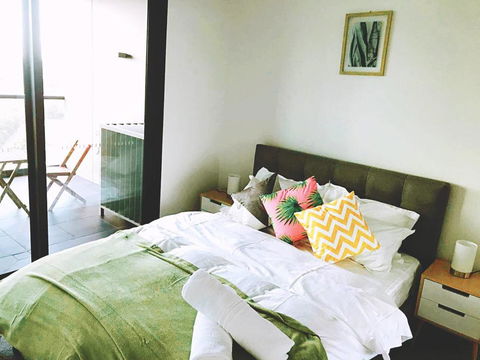 Brand New 2 Bed Apartment With Absolute Park View - Stayed 0