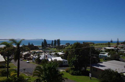 Breakers 1, 13 East Street - Stayed 3