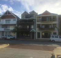 Breakwater Short Stay - Stays Accommodation