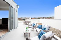 BREAM PENTHOUSE 672I