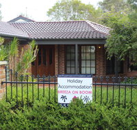 BREEZA ON BOOM - Stayed