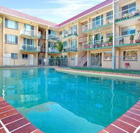 Bribie Beach King bed Unit overlooking pool - Stays Accommodation