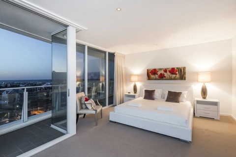 Bridgepoint 1005 - Stayed 0