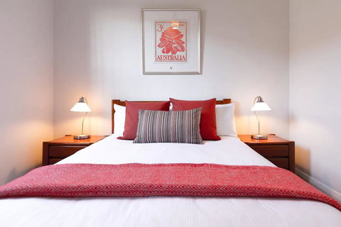 Bright And Elegant Executive 3 Bedroom Family Home - Stays Accommodation 3