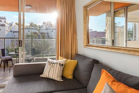 Bright Central Pad With Rooftop Pool, Gym & Parking - Stayed 3