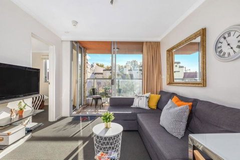 Bright Central Pad With Rooftop Pool, Gym & Parking - Stayed 0