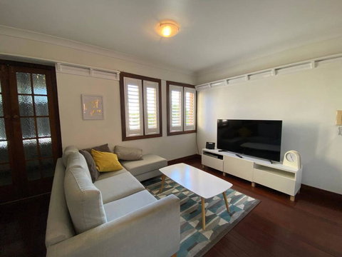 Brisbane City Apartment Atop Victoria Park - Stays Accommodation 0