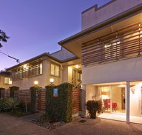 Brisbane Street Studios - Stays Accommodation